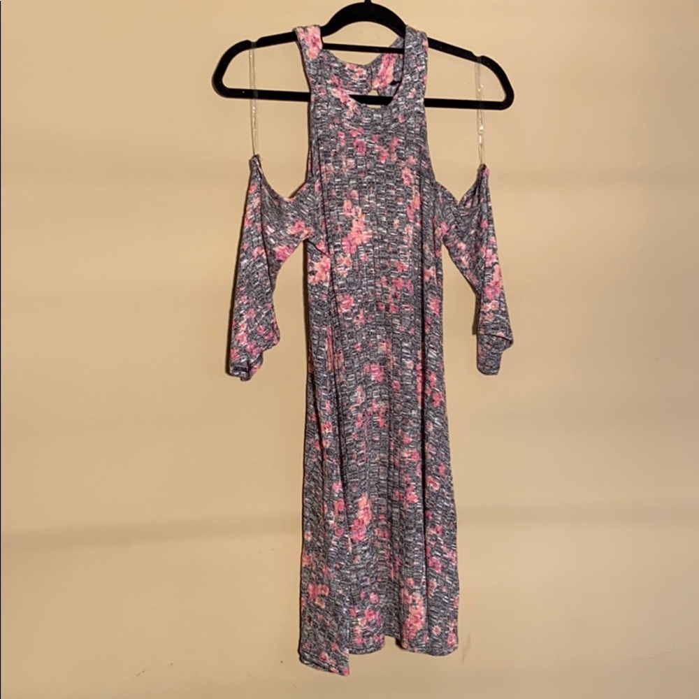 Grey floral print midi dress with open shoulders